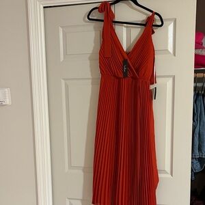 Lulu's Scarlet Pleated Midi Dress